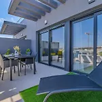 Lagoons Skyline Sport & טורבייחה